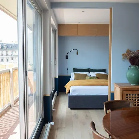 Hostnfly - Lovely Bright Place Close To Montmartre Апартаменты *